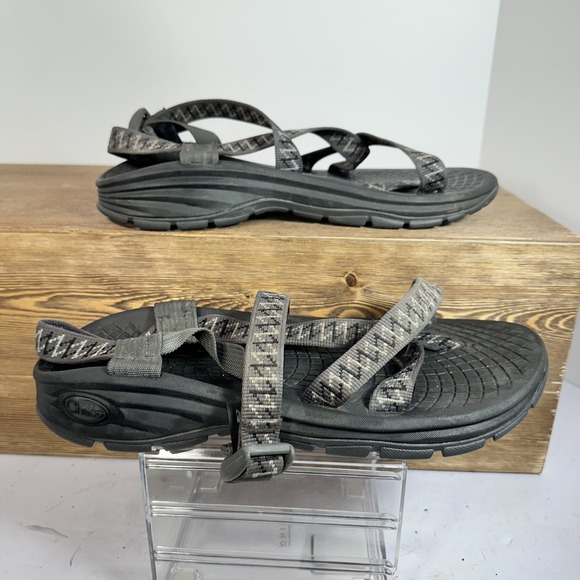 Chaco Z/2 Classic Sandals Mens SZ 10 Gray Beach Walking Outdoor River Fishing - Picture 3 of 5